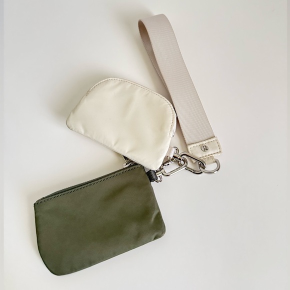 lululemon athletica Cream and Green Wristlet Set - Picture 2 of 2